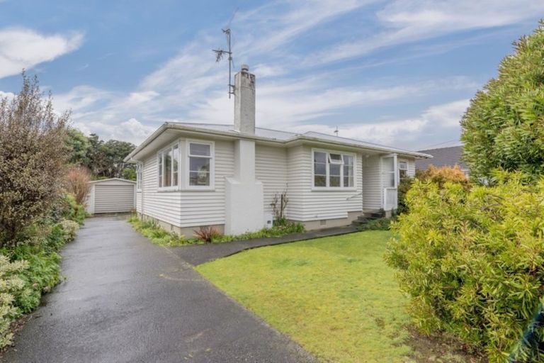 Photo of property in 9 Norfolk Street, Levin, 5510