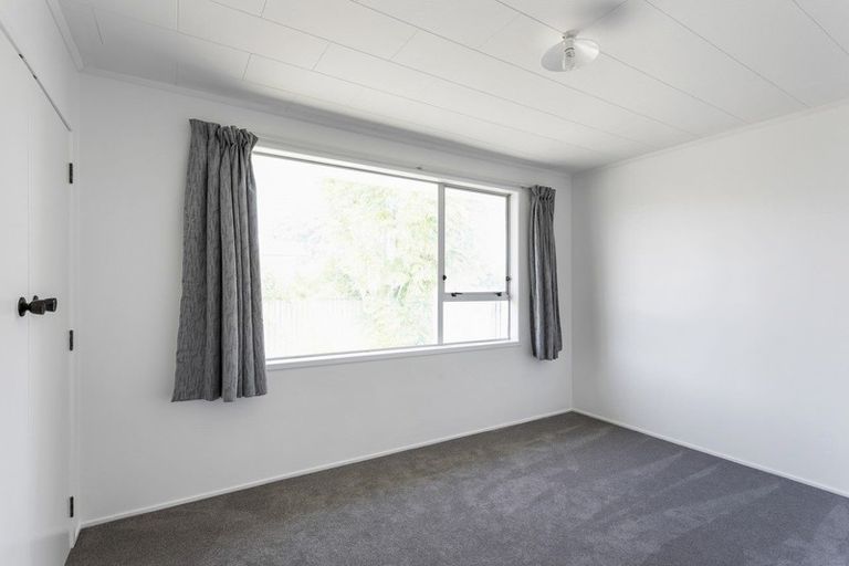 Photo of property in 8 Conifer Place, Te Puke, 3119