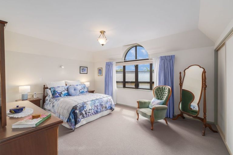 Photo of property in 33 Mcdougall Avenue, St Albans, Christchurch, 8014