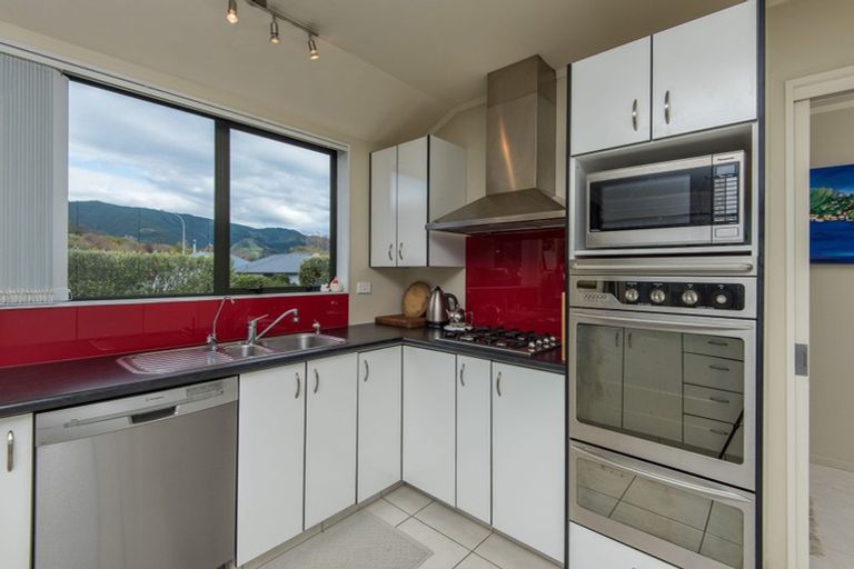 Photo of property in 60 Kingsford Drive, Stoke, Nelson, 7011