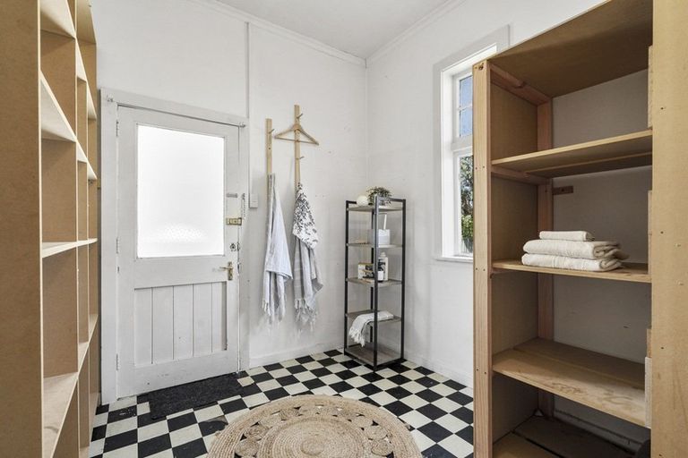 Photo of property in 6 Malcolm Street, Martinborough, 5711