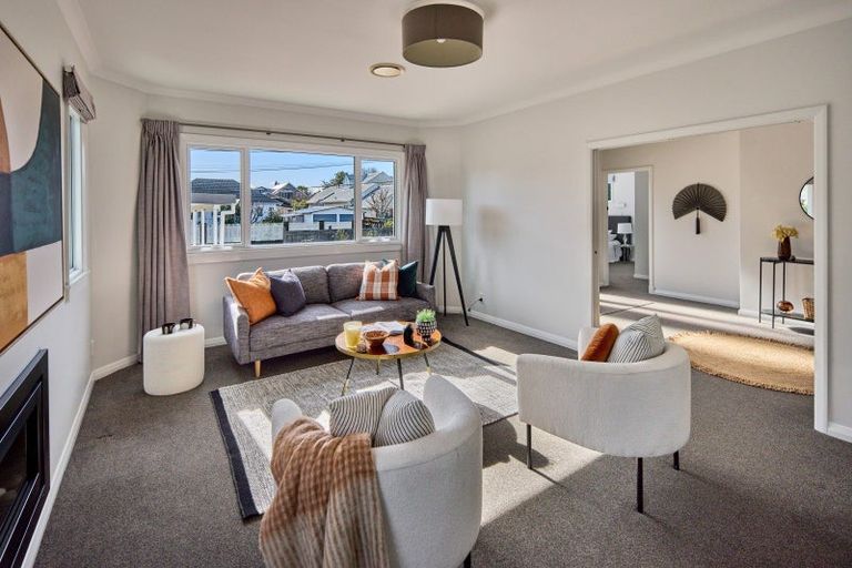 Photo of property in 7 Fairfield Avenue, Fairfield, Lower Hutt, 5011