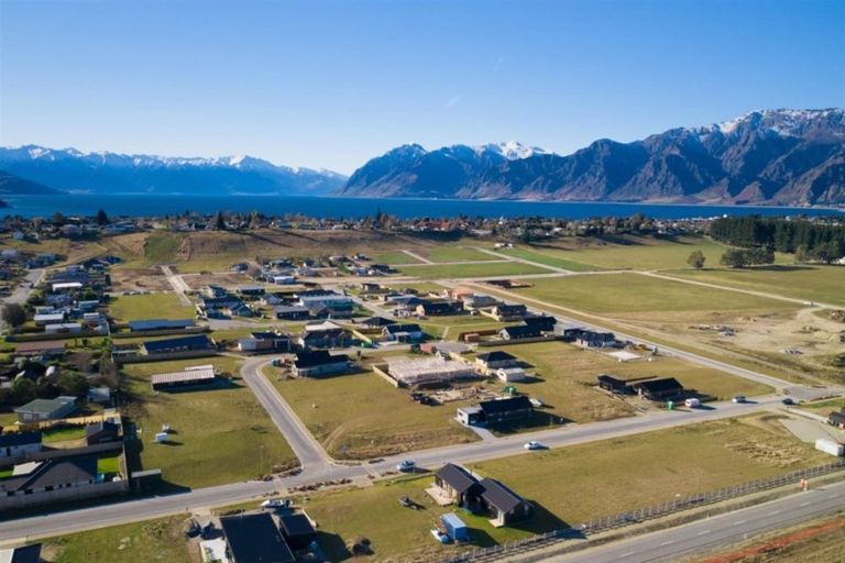 Photo of property in 12 Teal Place, Lake Hawea, Wanaka, 9382