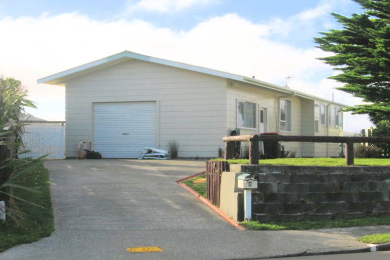 Photo of property in 2 Lindis Close, Kelson, Lower Hutt, 5010