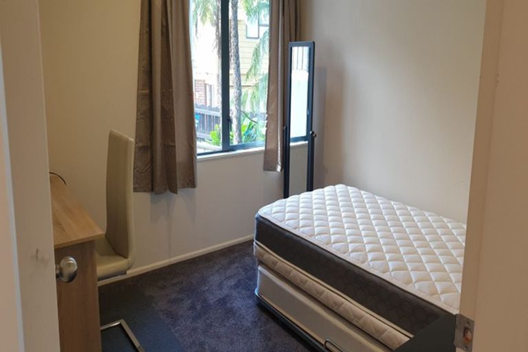 Photo of property in 9 Ridvan Grove, Ngaio, Wellington, 6035