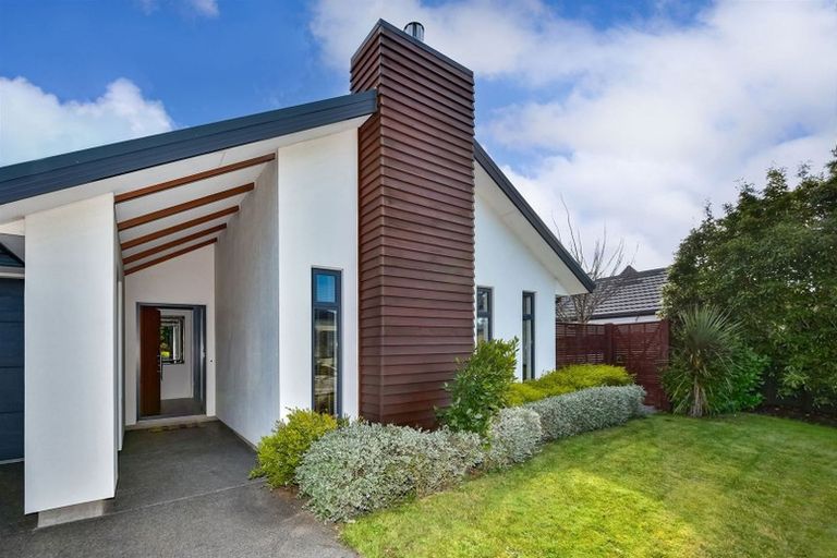 Photo of property in 54 Forest Drive, Parklands, Christchurch, 8083