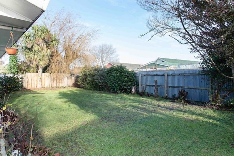 Photo of property in 2/65a Tilford Street, Woolston, Christchurch, 8062