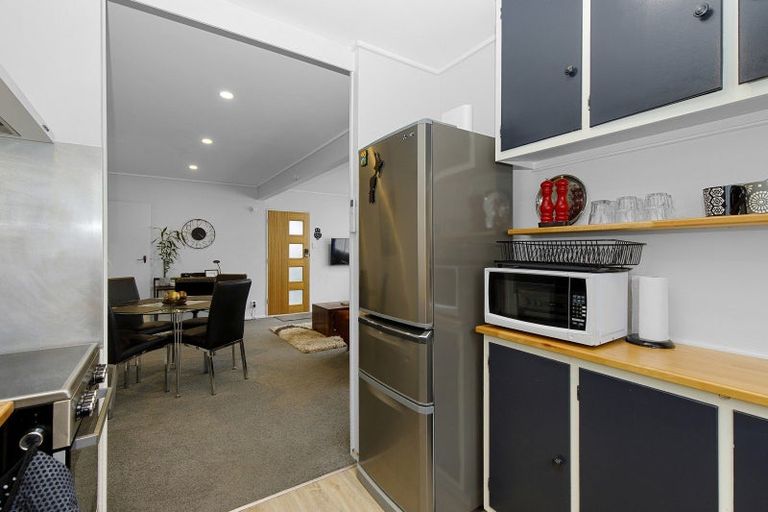 Photo of property in 71e Randwick Crescent, Moera, Lower Hutt, 5010