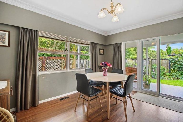 Photo of property in 27 Samuel Place, Queenwood, Hamilton, 3210