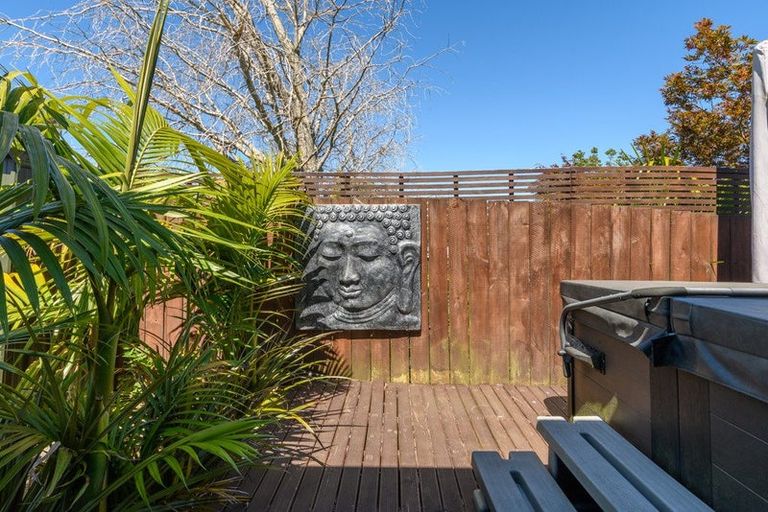 Photo of property in 17 Hairini Street, Hairini, Tauranga, 3112