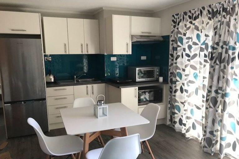 Photo of property in 7 Malvina Place, Bucklands Beach, Auckland, 2014