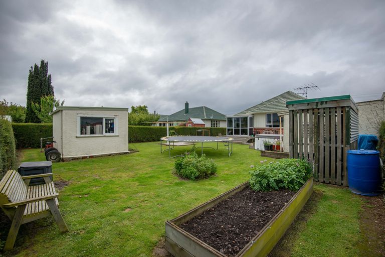 Photo of property in 27 Perth Street, Mosgiel, 9024