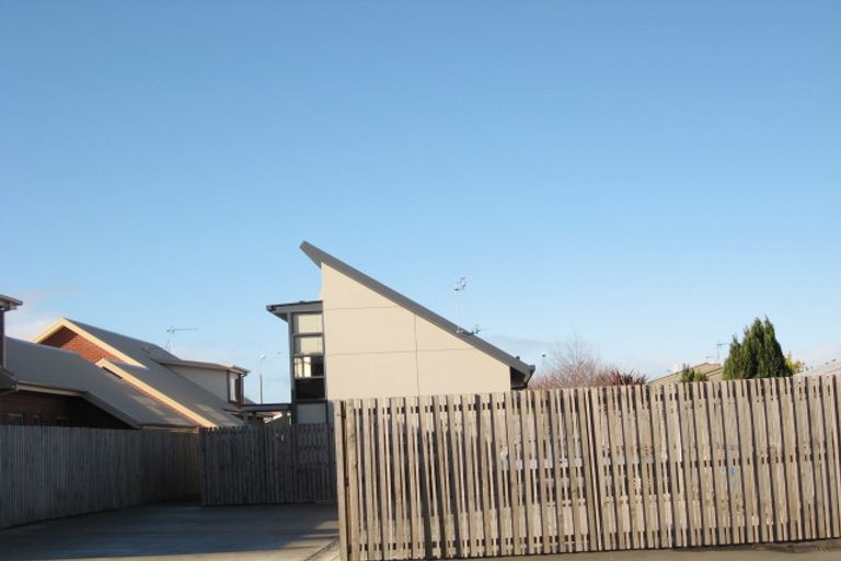 Photo of property in 1016c Colombo Street, St Albans, Christchurch, 8014