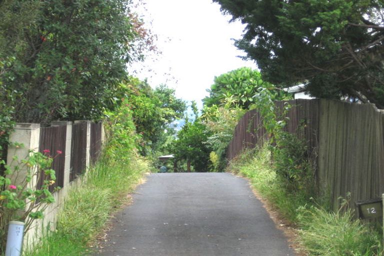 Photo of property in 10 Jacaranda Avenue, Beach Haven, Auckland, 0626