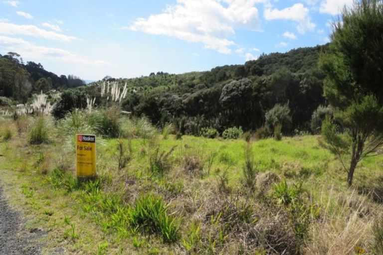 Photo of property in 129 Stratford Drive, Cable Bay, 0420