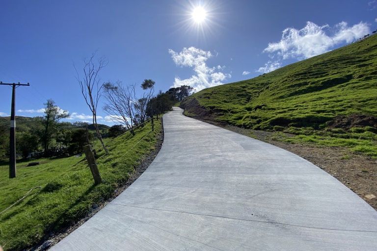 Photo of property in 287 Wentworth Valley Road, Whangamata, 3691