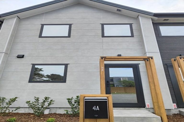 Photo of property in 78 Marine Parade, North New Brighton, Christchurch, 8083