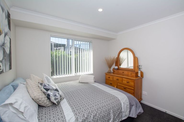 Photo of property in 7 Leet Crescent, Papamoa Beach, Papamoa, 3118