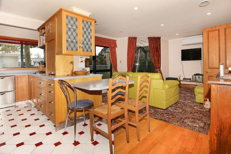 Photo of property in 15 Eastons Road, Westport, 7825