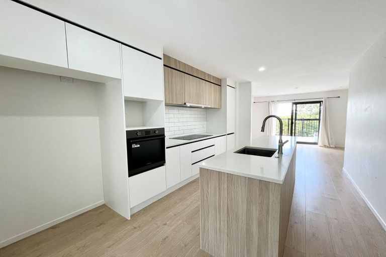 Photo of property in 29 Falcon Crescent, Hobsonville, Auckland, 0618