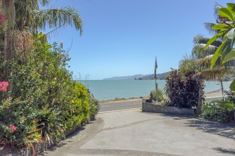 Photo of property in 304 Thames Coast Sh25 Road, Thornton Bay, Thames, 3575