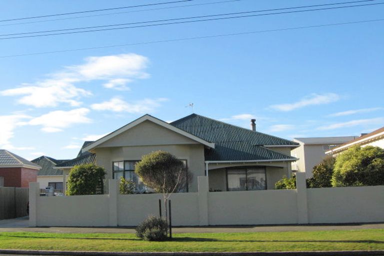 Photo of property in 101 Hargest Crescent, Saint Clair, Dunedin, 9012