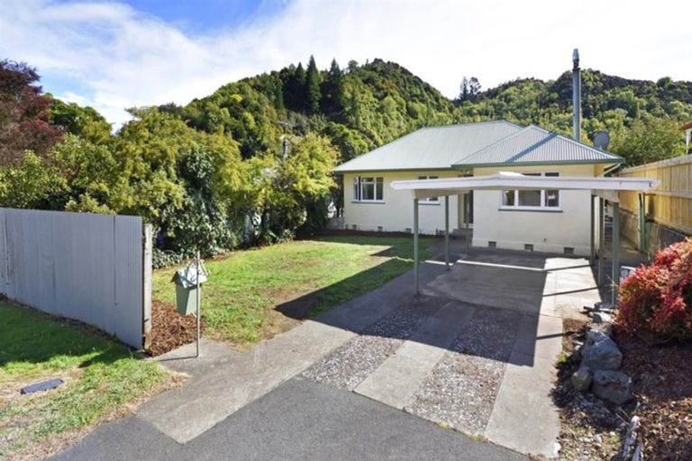 Photo of property in 243 Nile Street, Maitai, Nelson, 7010