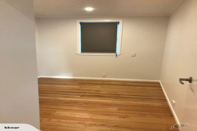 Photo of property in 2/4 Sydney Street, Hauraki, Auckland, 0622