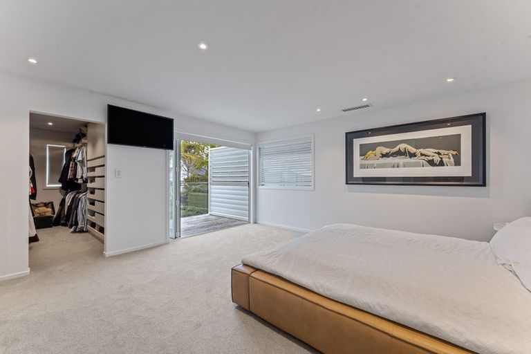Photo of property in 15 The Strand, Takapuna, Auckland, 0622
