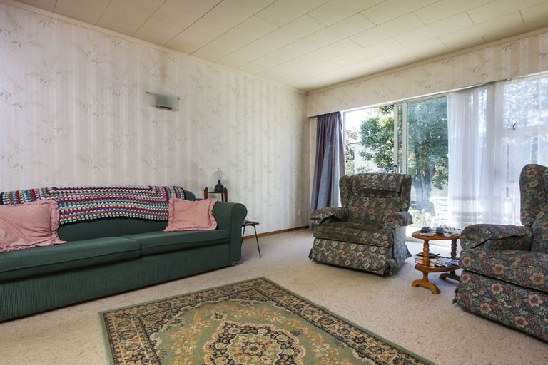 Photo of property in 1/7 Miro Street, New Lynn, Auckland, 0600