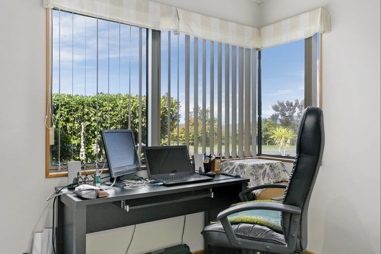 Photo of property in 1 Scott Drive, Nukuhau, Taupo, 3330