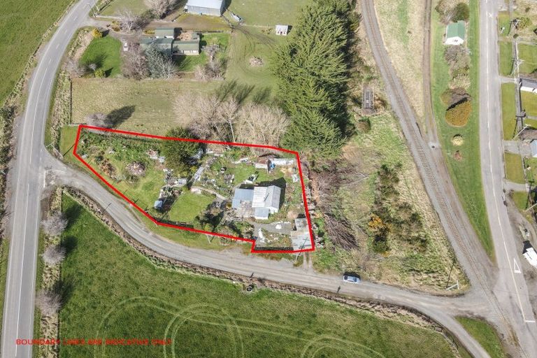 Photo of property in 9 Derby Street, Wairio, Otautau, 9689