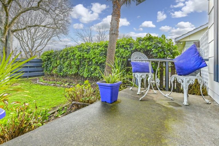 Photo of property in 214 Portsmouth Road, Flaxmere, Hastings, 4120