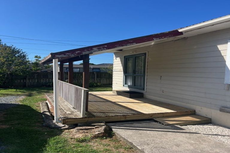 Photo of property in 14 Fields Road, Manurewa, Auckland, 2102