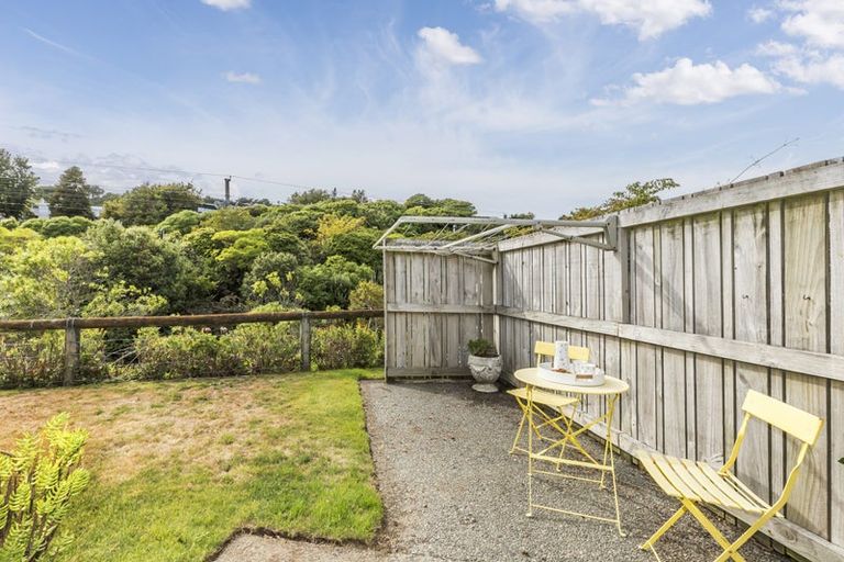 Photo of property in Redwood Village, 25/42 Main Road, Tawa, Wellington, 5028