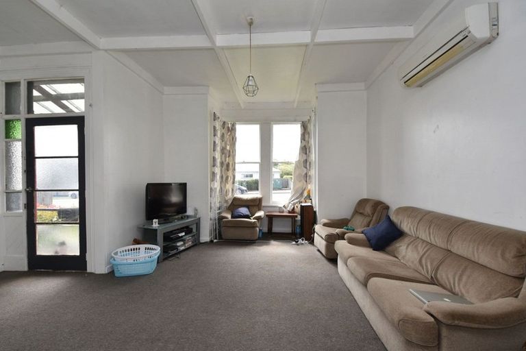 Photo of property in 107 Morton Street, Strathern, Invercargill, 9812