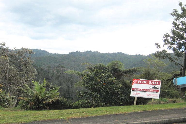 Photo of property in 8 Ridge Road, Tairua, 3508