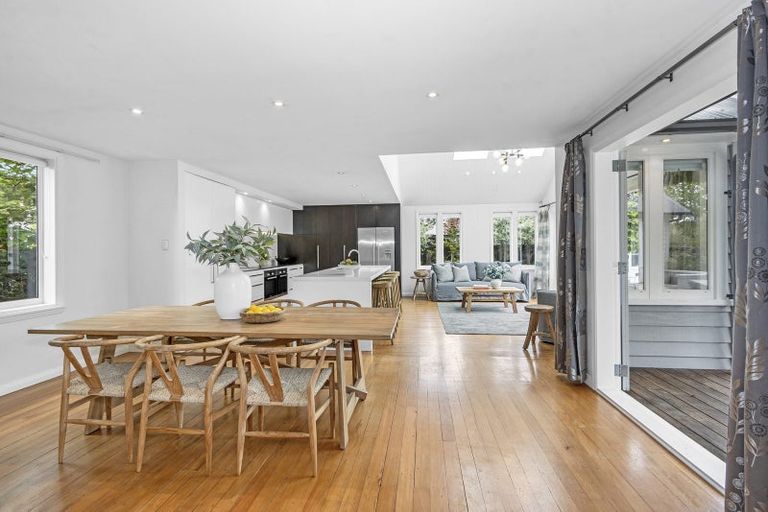 Photo of property in 107 Hamilton Avenue, Ilam, Christchurch, 8041