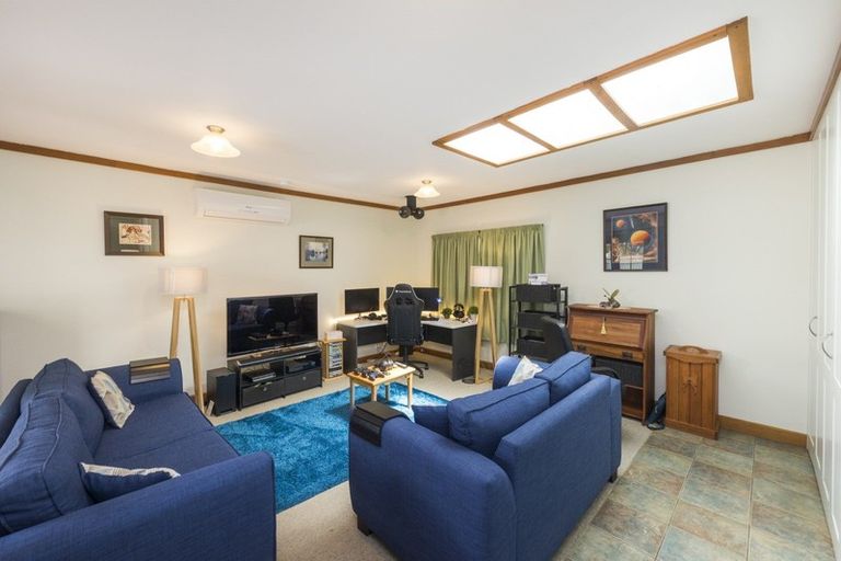 Photo of property in 18 Alan Street, Palmerston North, 4414
