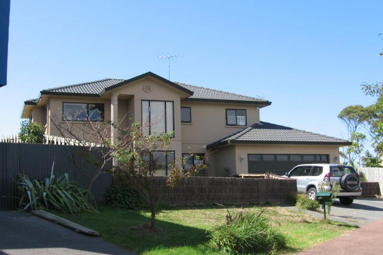 Photo of property in 44 Coventry Way, Long Bay, Auckland, 0630