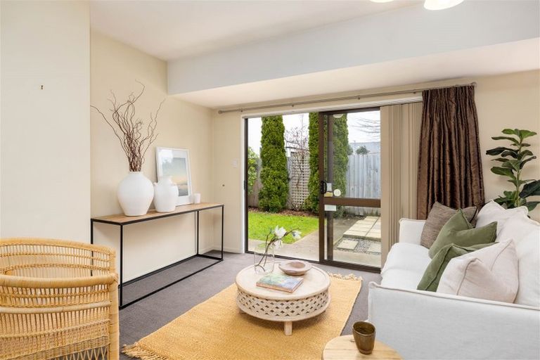 Photo of property in 18 Lothian Street, Ilam, Christchurch, 8041