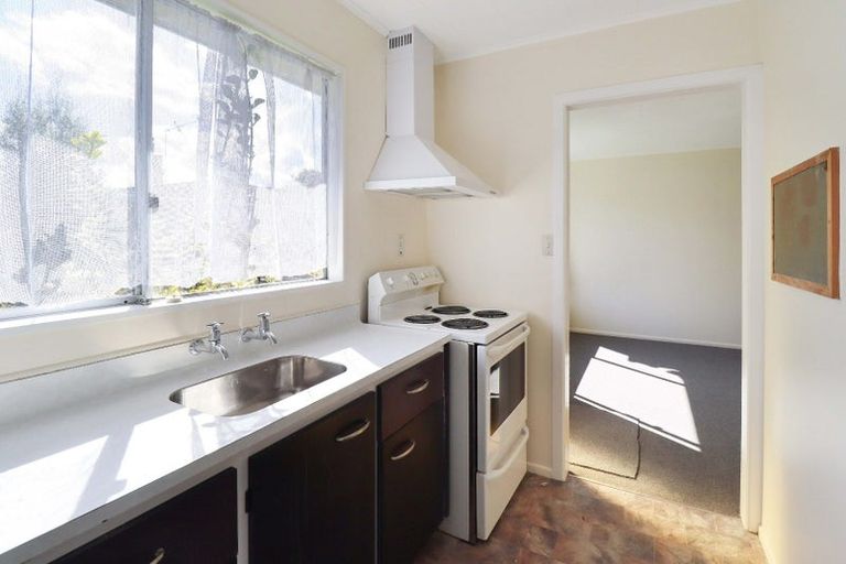 Photo of property in 16a Beryl Grove, Birchville, Upper Hutt, 5018