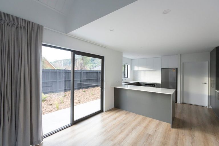 Photo of property in 4/11 Truscotts Road, Heathcote Valley, Christchurch, 8022