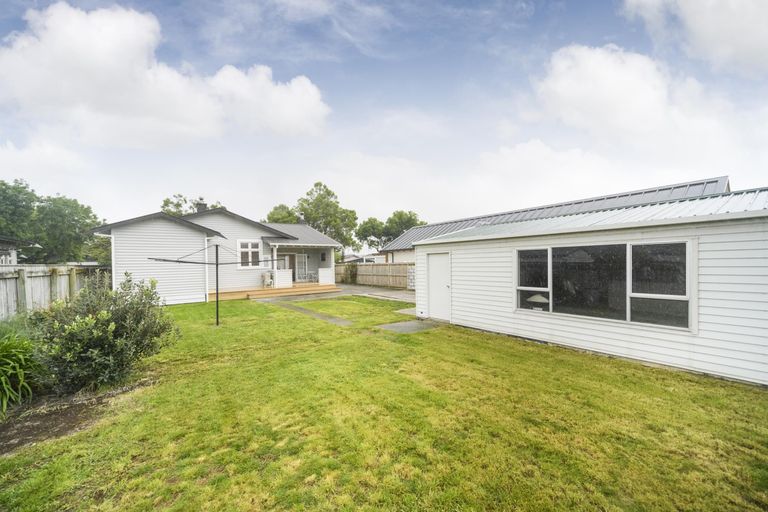 Photo of property in 9 Milverton Avenue, Hokowhitu, Palmerston North, 4410