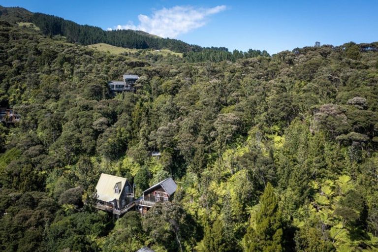 Photo of property in 19 Te Tuhi Road, Raglan, 3297