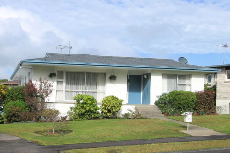 Photo of property in 35 Sunnyhills Avenue, Glenview, Hamilton, 3206