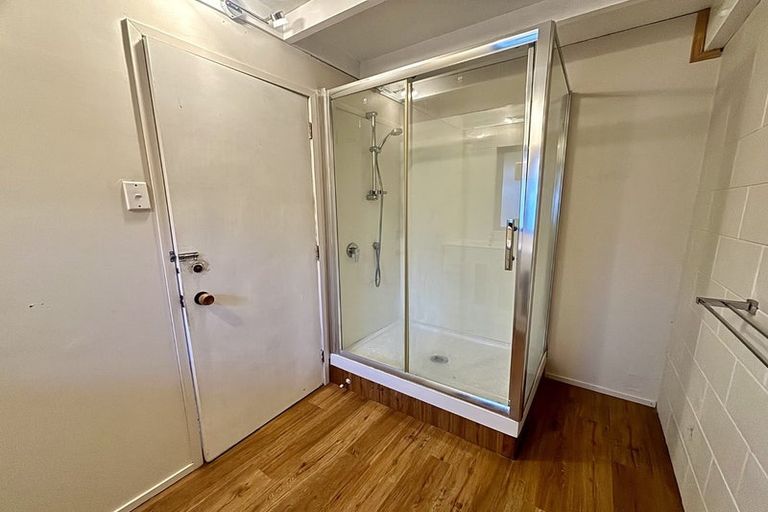 Photo of property in 5a Tapestry Grove, Silverstream, Upper Hutt, 5019