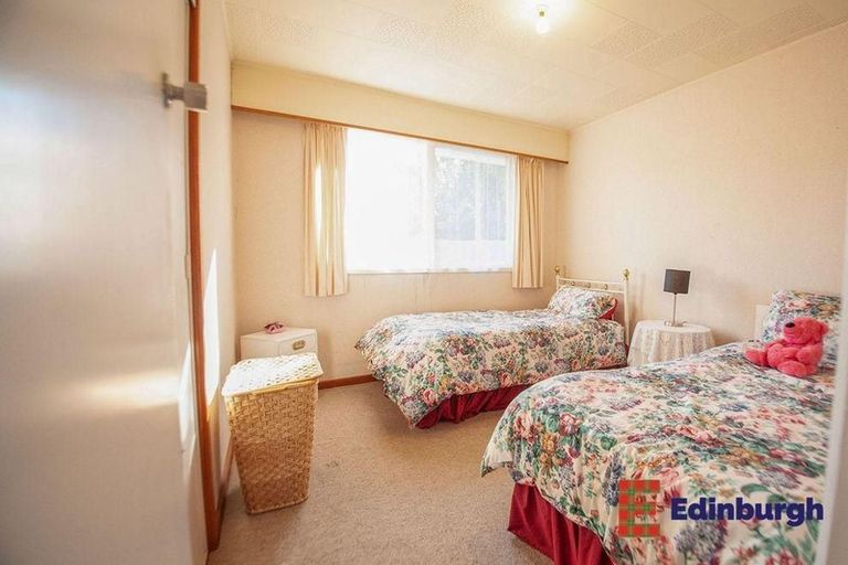 Photo of property in 11 Harrington Street, Lawrence, 9532