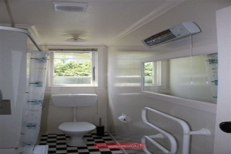 Photo of property in 33 Wales Street, Maori Hill, Dunedin, 9010