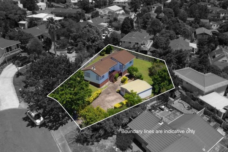 Photo of property in 9 Tesla Place, Totara Vale, Auckland, 0629